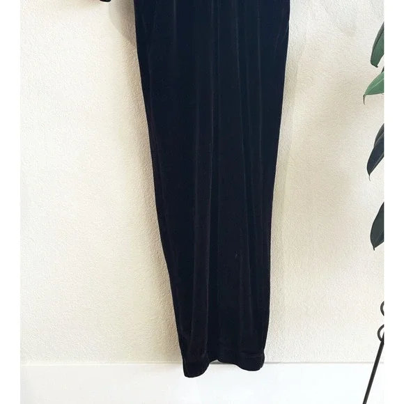 Onepiece Black Hooded Jumpsuit with White Details - Picture 3 of 9